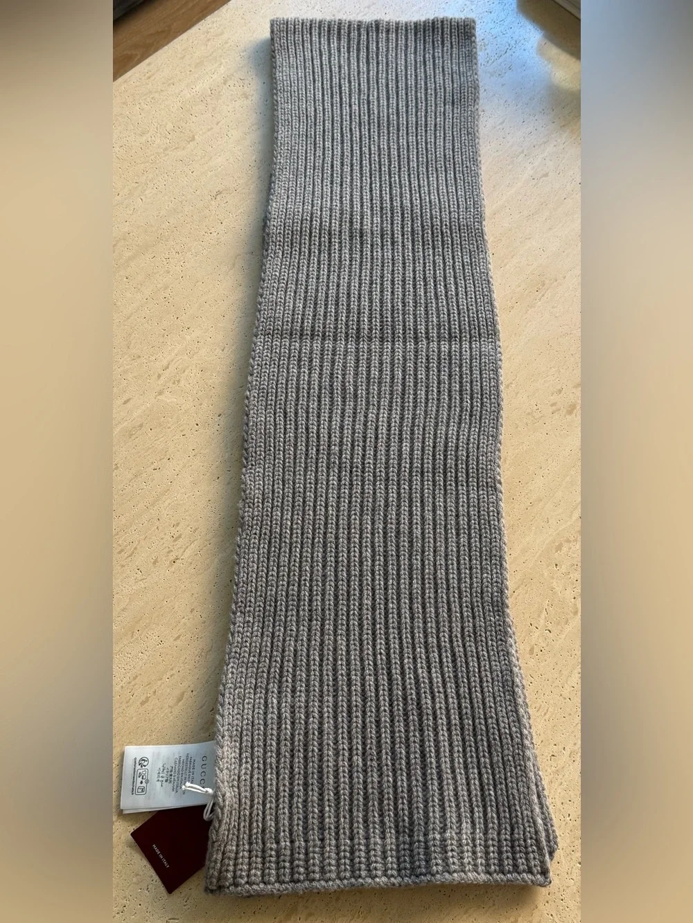 NWT Gucci Grey GG Logo Wool-Cashmere Rectangular Scarf Unisex